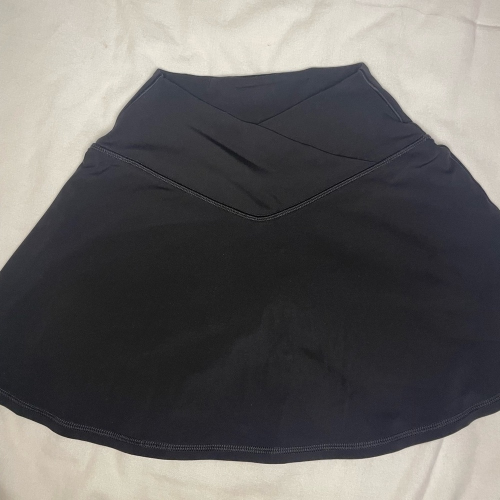 Aerie Crossover black tennis skirt
